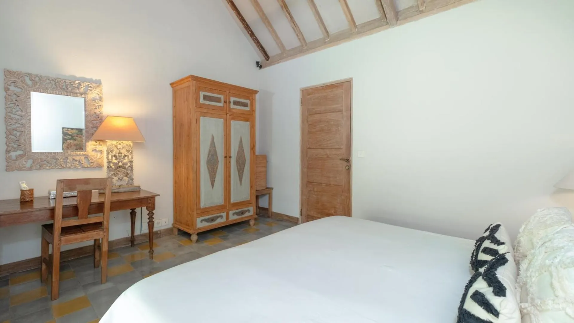 Villa Koyama By Villa Finder Seminyak  Indonesia
