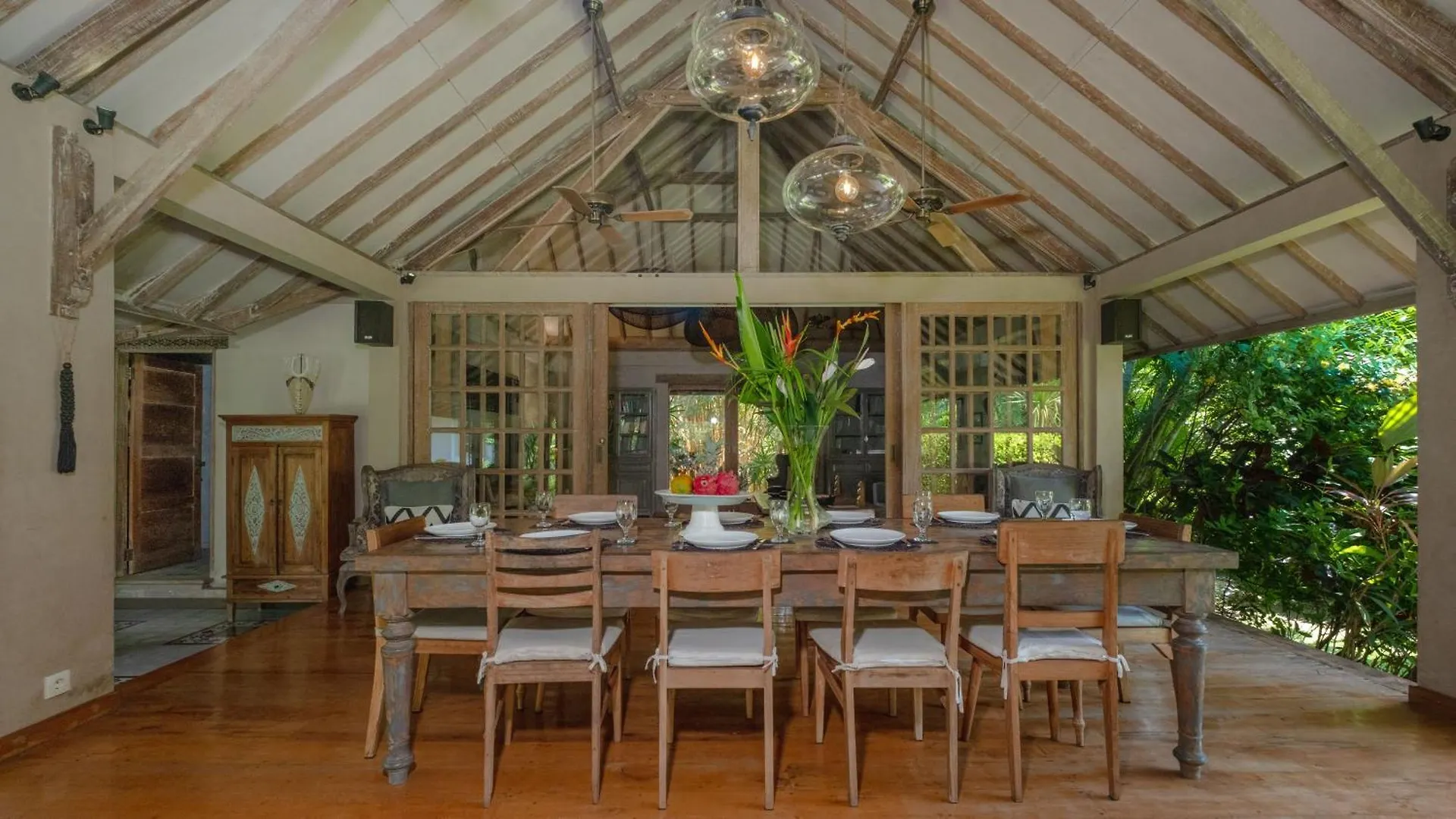 Villa Koyama By Villa Finder Seminyak